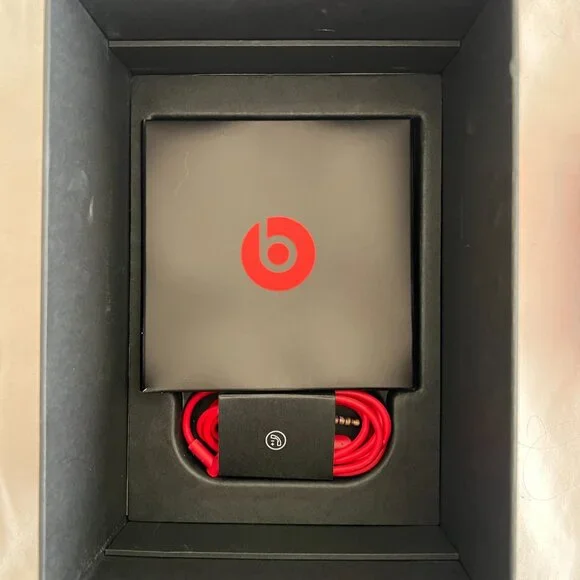 Beats Solo2 Red